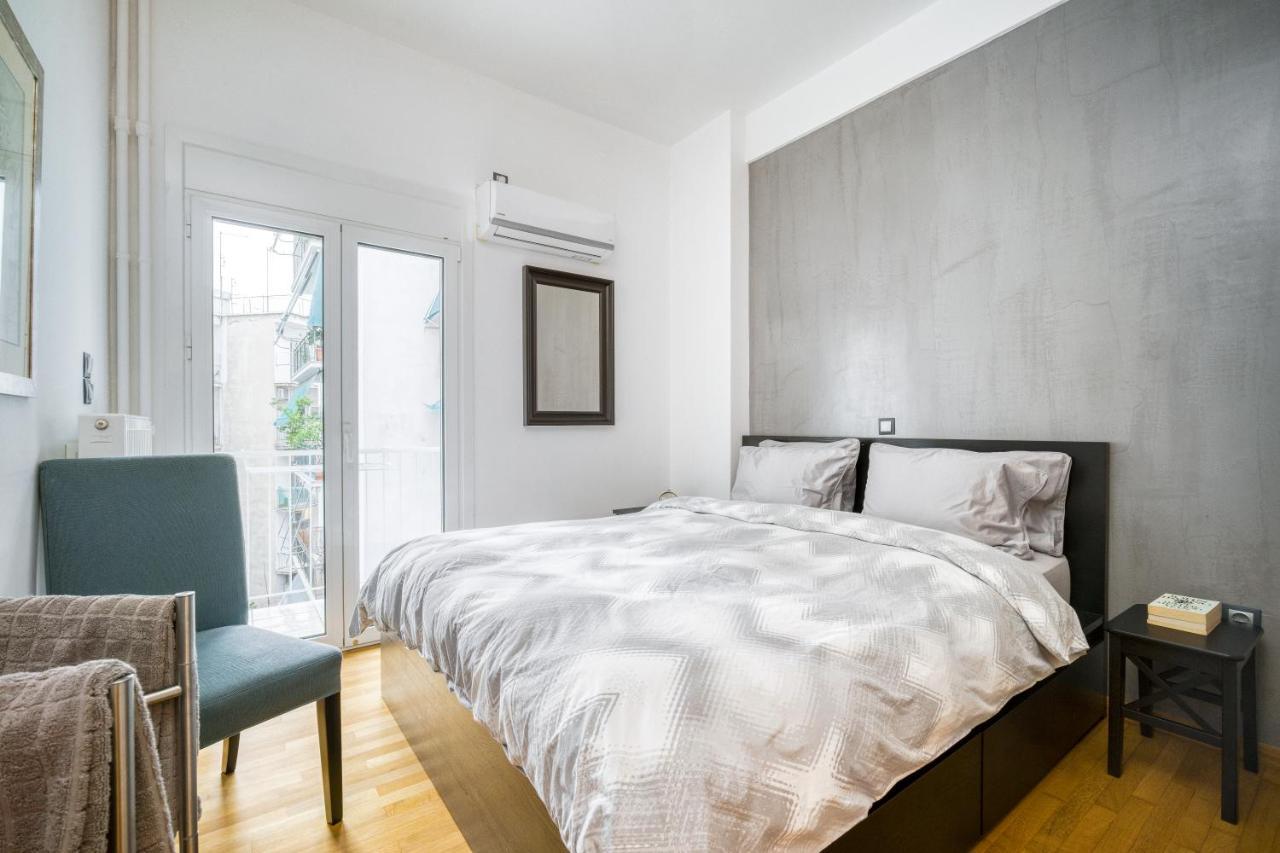 Delightful Stylish Two Bedroom Condo In Hip Area Of Central Athens Exterior photo