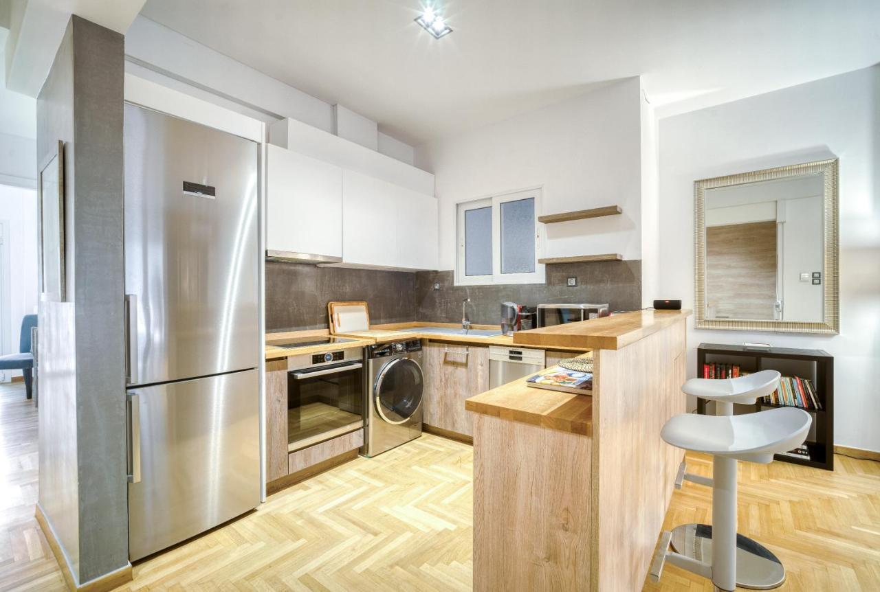 Delightful Stylish Two Bedroom Condo In Hip Area Of Central Athens Exterior photo